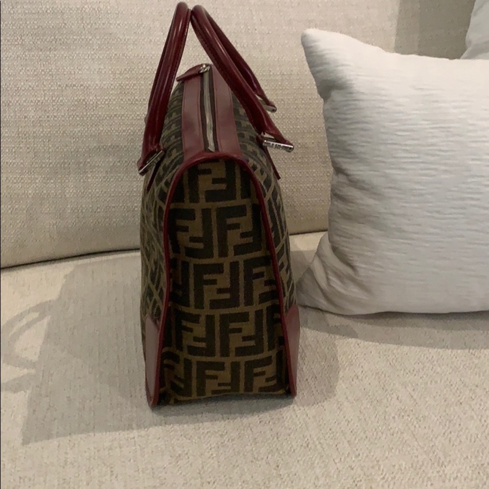 FENDI Handbag - Picture 4 of 7